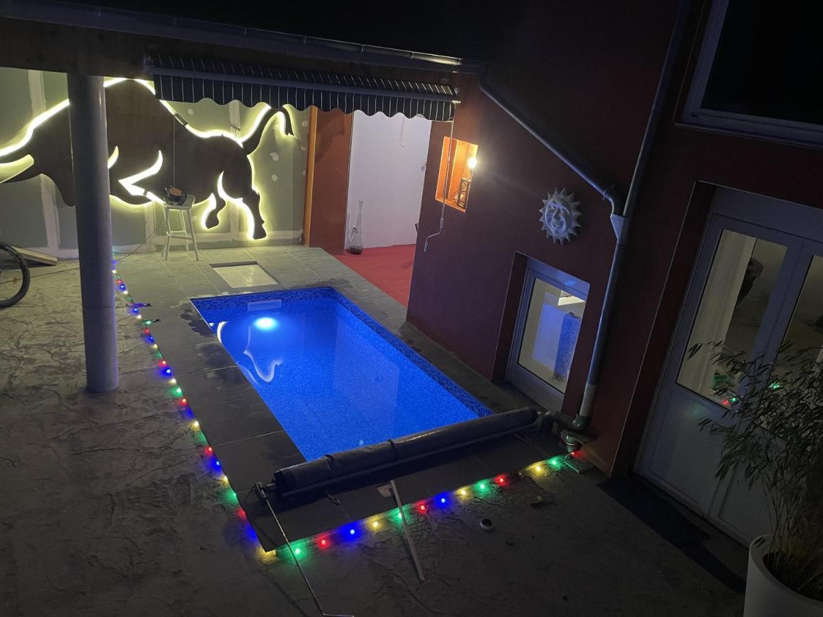 Villa Kiara Hebergements Cusset المظهر الخارجي الصورة