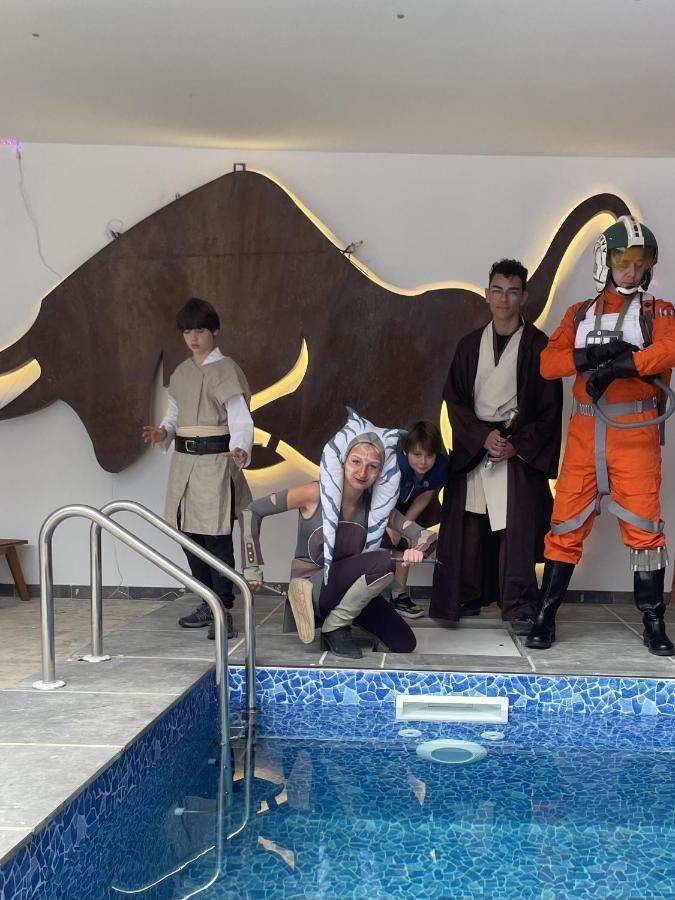 Villa Kiara Hebergements Cusset المظهر الخارجي الصورة